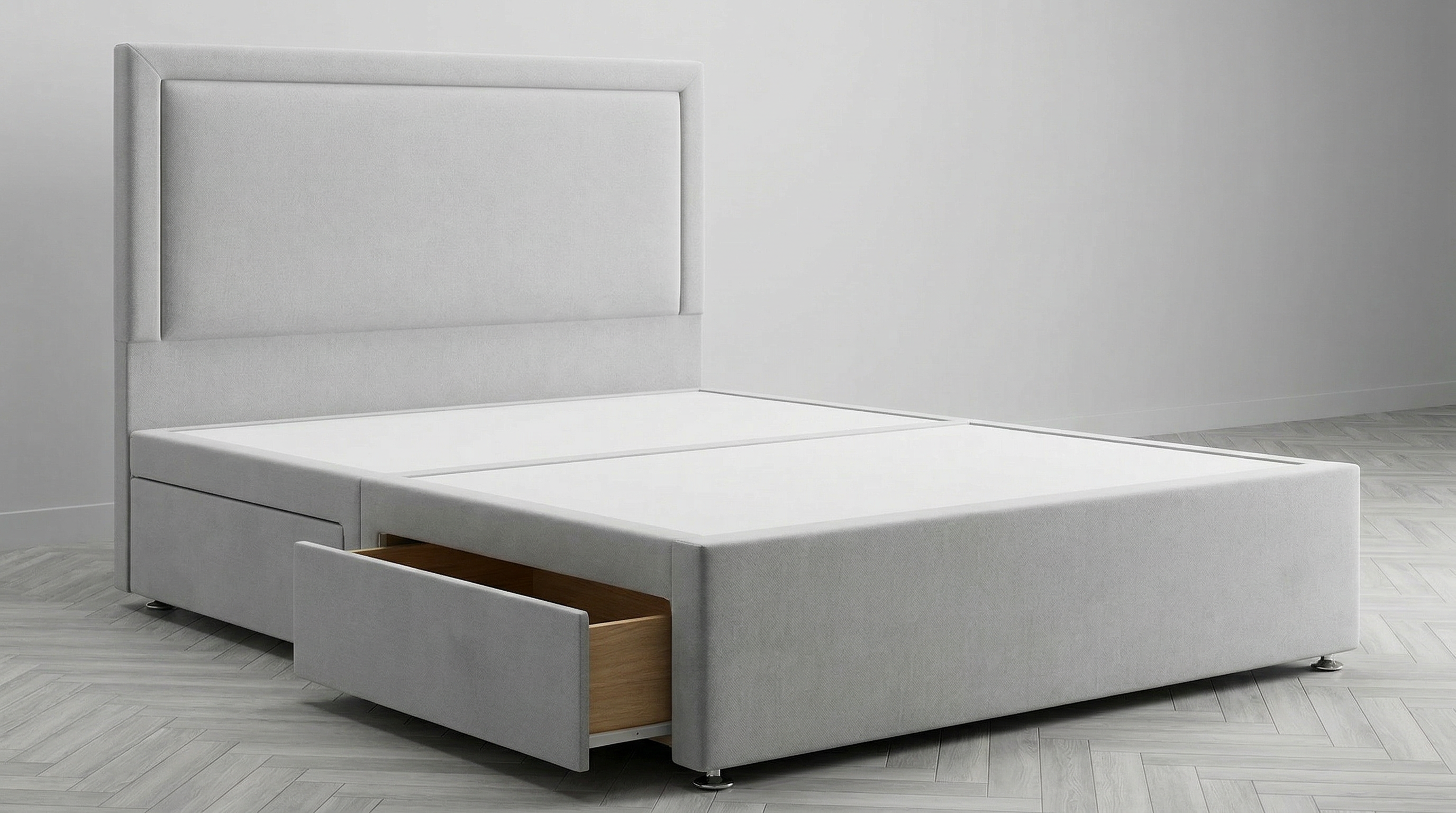 The Restoria Divan